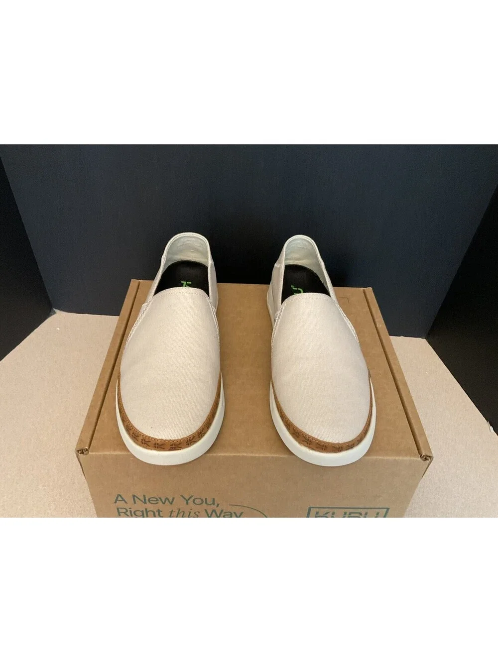 New! Womens KURU Roam Atla Sand Caramel Canvas Slip On Comfort Shoes. Size 9.